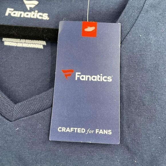 NWT Fanatics Womens Short Sleeve UV Strong Custom Print T-Shirt Navy Blue Small - Picture 7 of 8